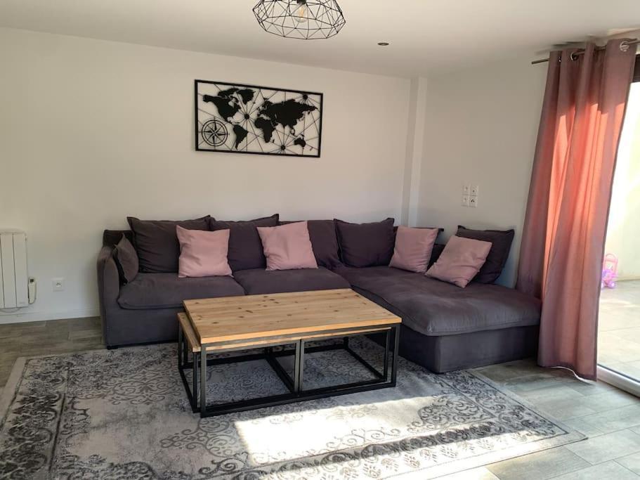 Вилла Maison Familiale Centre Дижон Экстерьер фото